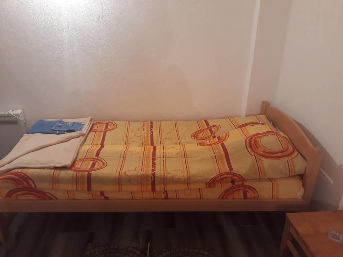 Apartmani Sastavci Тьентиште Экстерьер фото